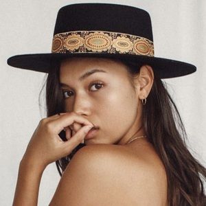 LACK OF COLOR LOLITA HAT *NEW*